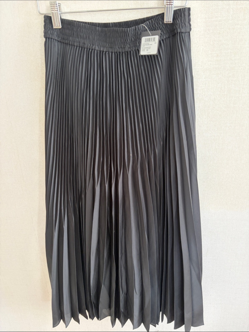 Club Monaco black Pleated Midi Skirt